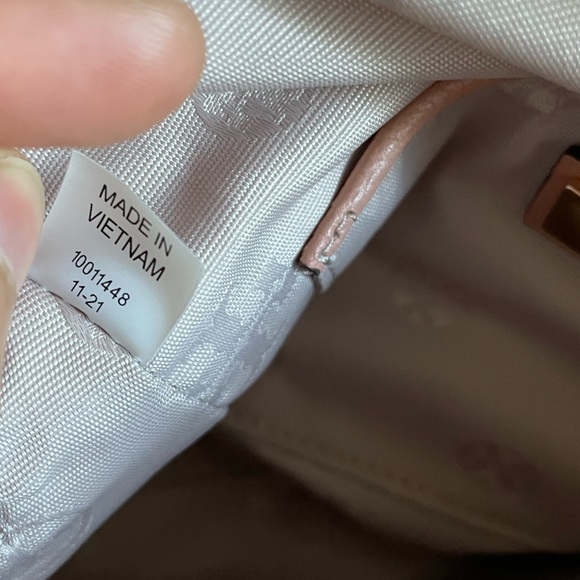 New , Authentic thea web satchel crossbody bag - Picture 14 of 17